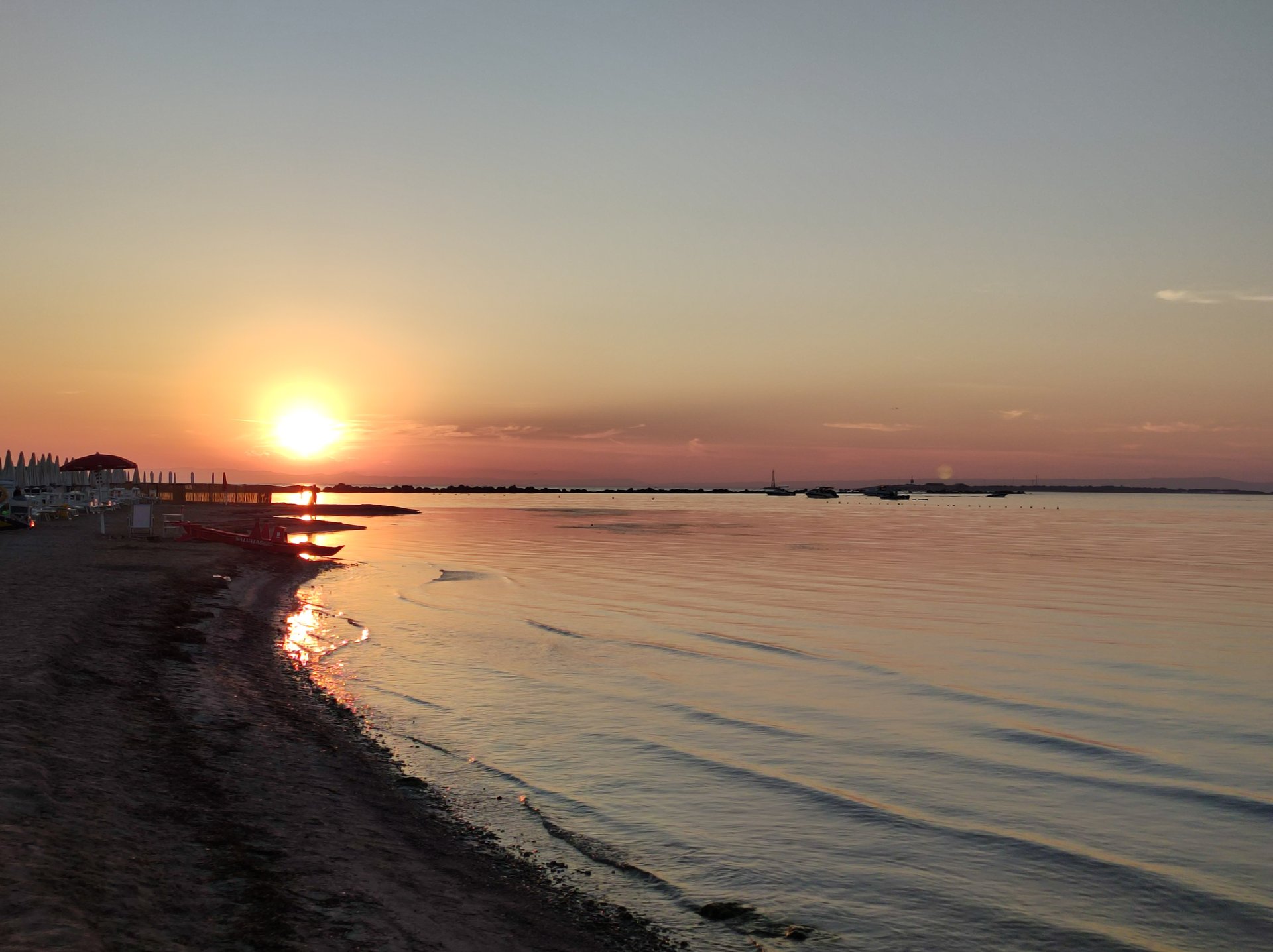 Golfo di Taranto al tramonto — il setting naturale del Livello IV