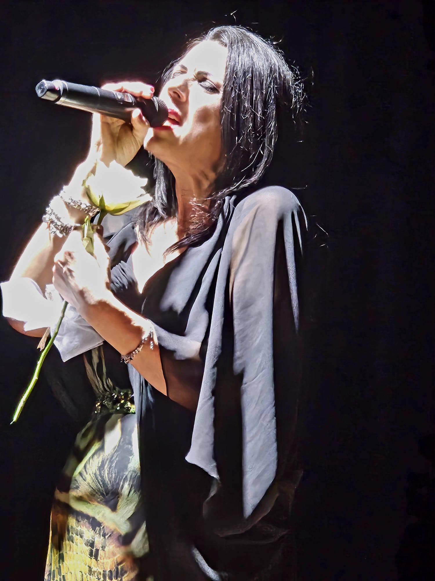 Magda Palumbo canta